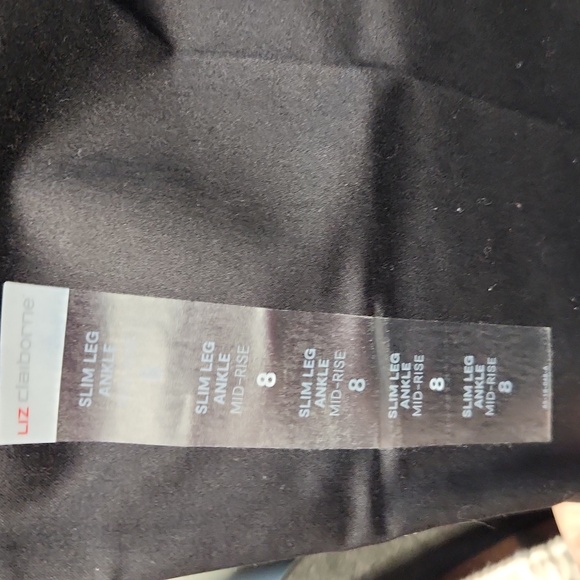 Liz Claiborne Emma Mid Rise Straight Fit Ankle Pa - Picture 3 of 7